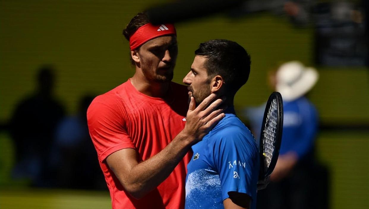 爱游戏正版下载-德约科维奇在TL比赛中最后时刻胜出，领先优势明显引发热议！